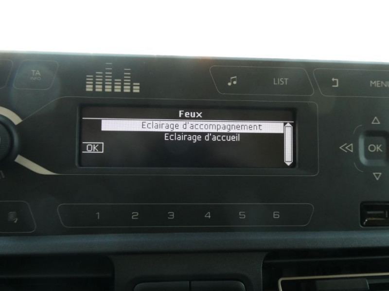 Photo 26 de l'offre de PEUGEOT RIFTER XL LONG 1.5 BlueHDi 100 ACTIVE 5PL N1 Radars à 19950€ chez Mérignac auto