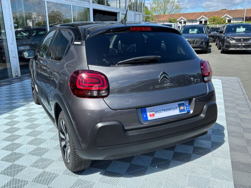 Photo 11 de l'offre de CITROEN C3 New 1.5 BlueHDi 100 BV6 SHINE GPS Camera JA16 à 16950€ chez Mérignac auto