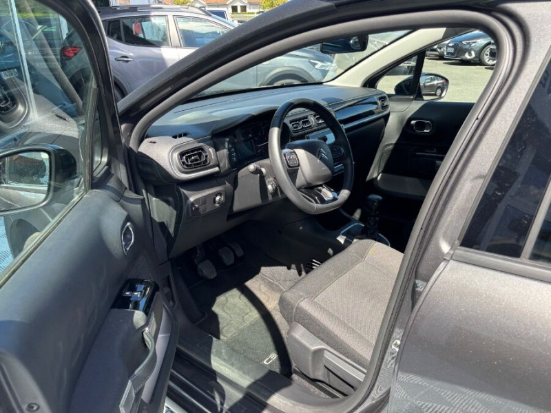 Photo 16 de l'offre de CITROEN C3 New 1.5 BlueHDi 100 BV6 SHINE GPS Camera JA16 à 16950€ chez Mérignac auto