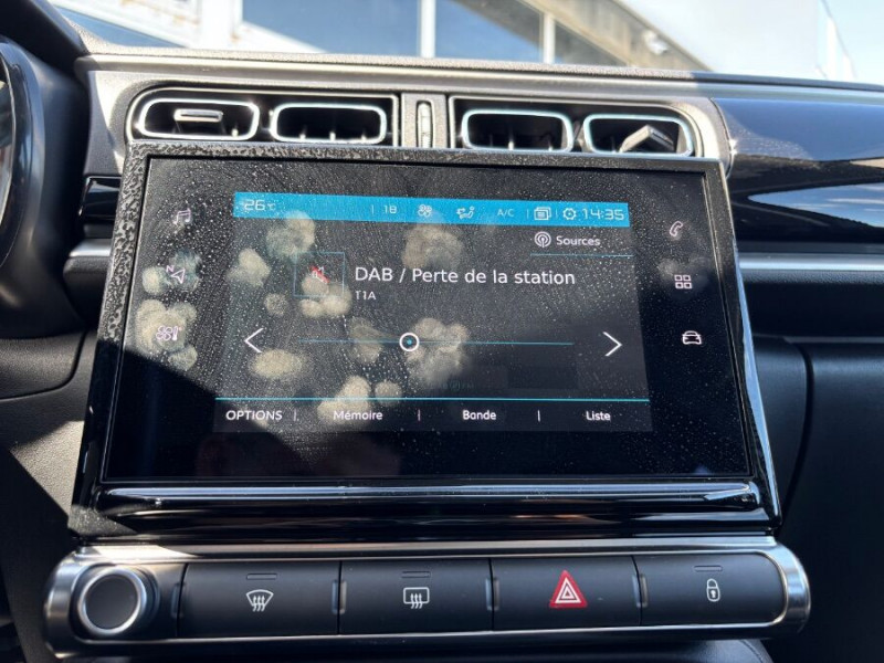 Photo 19 de l'offre de CITROEN C3 New 1.5 BlueHDi 100 BV6 SHINE GPS Camera JA16 à 16950€ chez Mérignac auto