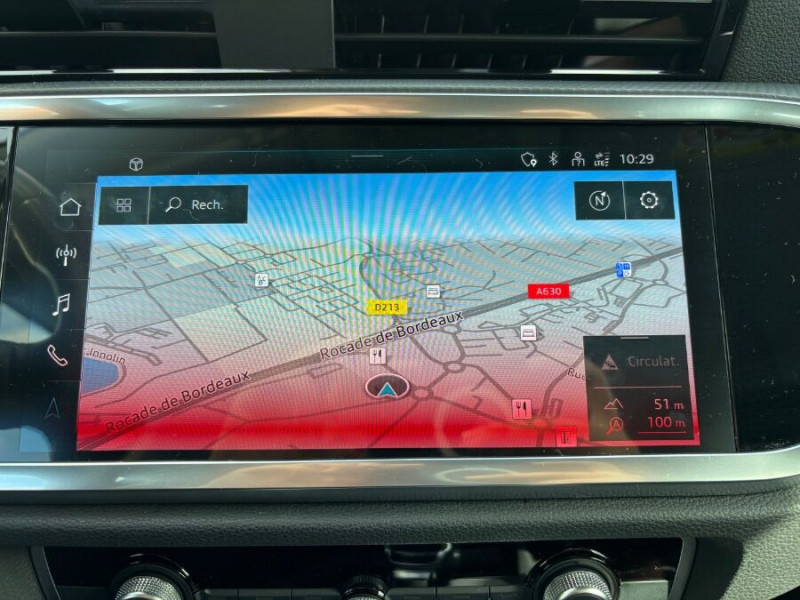 Photo 6 de l'offre de AUDI Q3 SPORTBACK SPORTBACK 35 TFSI 150 2WD S tronic 7 S LINE Ext. Hayon EL. Camera à 33900€ chez Mérignac auto