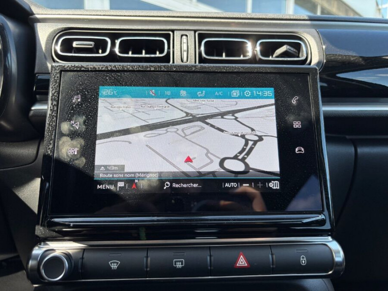 Photo 6 de l'offre de CITROEN C3 New 1.5 BlueHDi 100 BV6 SHINE GPS Camera JA16 à 16950€ chez Mérignac auto