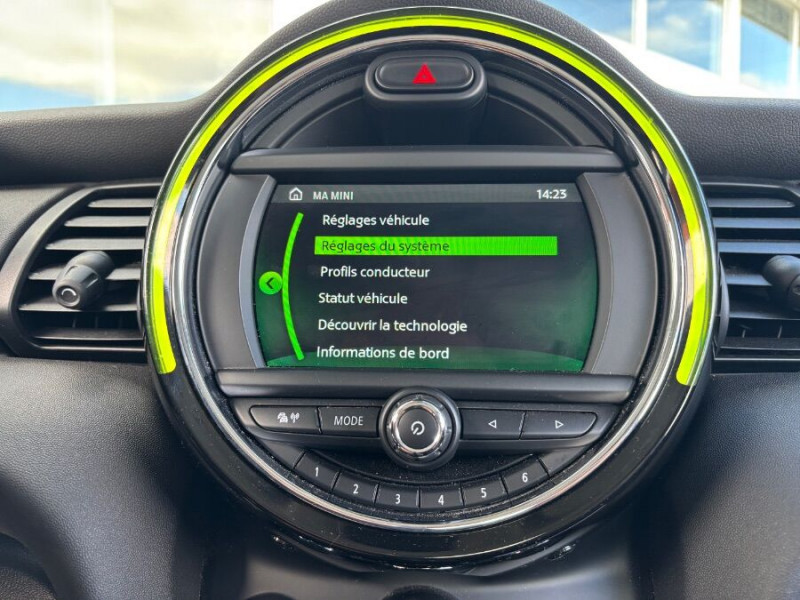 Photo 17 de l'offre de MINI MINI III ONE 102 BVM6 (F55) 5P GPS CLIM Auto Radar à 16470€ chez Mérignac auto