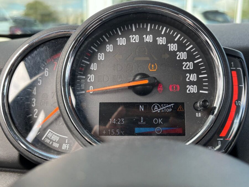 Photo 28 de l'offre de MINI MINI III ONE 102 BVM6 (F55) 5P GPS CLIM Auto Radar à 16470€ chez Mérignac auto