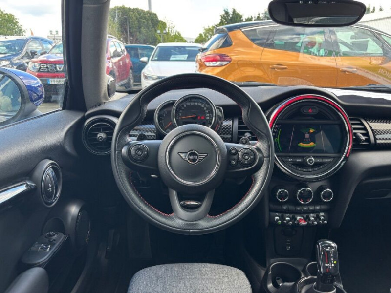 Photo 4 de l'offre de MINI MINI III 2.0 COOPER S 192 BVA7 TOE HIFI JA17 à 23950€ chez Mérignac auto