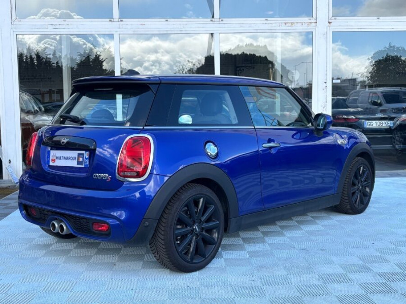 Photo 3 de l'offre de MINI MINI III 2.0 COOPER S 192 BVA7 TOE HIFI JA17 à 23950€ chez Mérignac auto