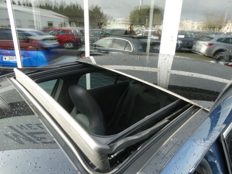 Photo 6 de l'offre de MERCEDES-BENZ CLASSE A IV 200D 150 8G-DCT 4MATIC AMG LINE Pack Premium Plus TOE 1ère Main à 32890€ chez Mérignac auto