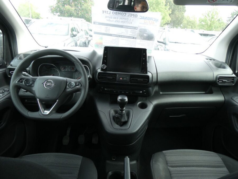 Photo 13 de l'offre de OPEL COMBO LIFE 1.5 DIESEL 130 BVM6 EDITION GPS Radar à 17450€ chez Mérignac auto