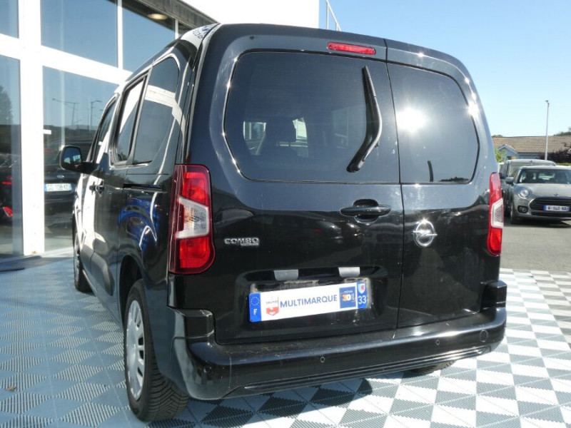 Photo 9 de l'offre de OPEL COMBO LIFE 1.5 DIESEL 130 BVM6 EDITION GPS Radar à 16950€ chez Mérignac auto