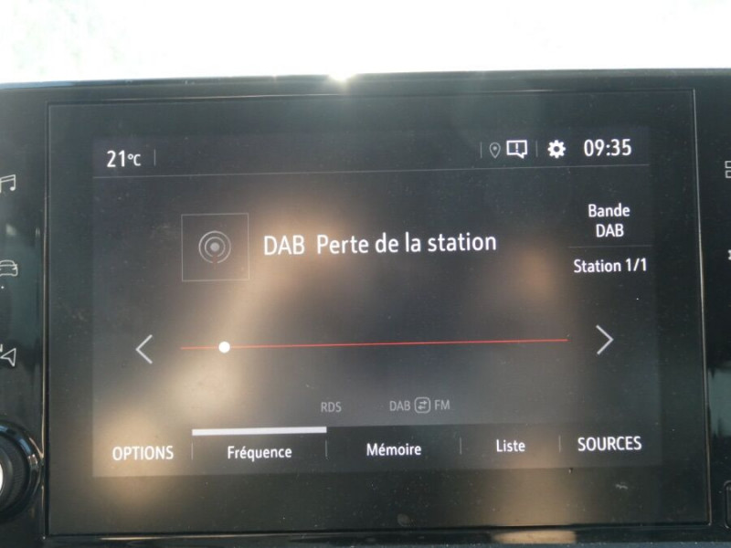 Photo 20 de l'offre de OPEL COMBO LIFE 1.5 DIESEL 130 BVM6 EDITION GPS Radar à 17450€ chez Mérignac auto