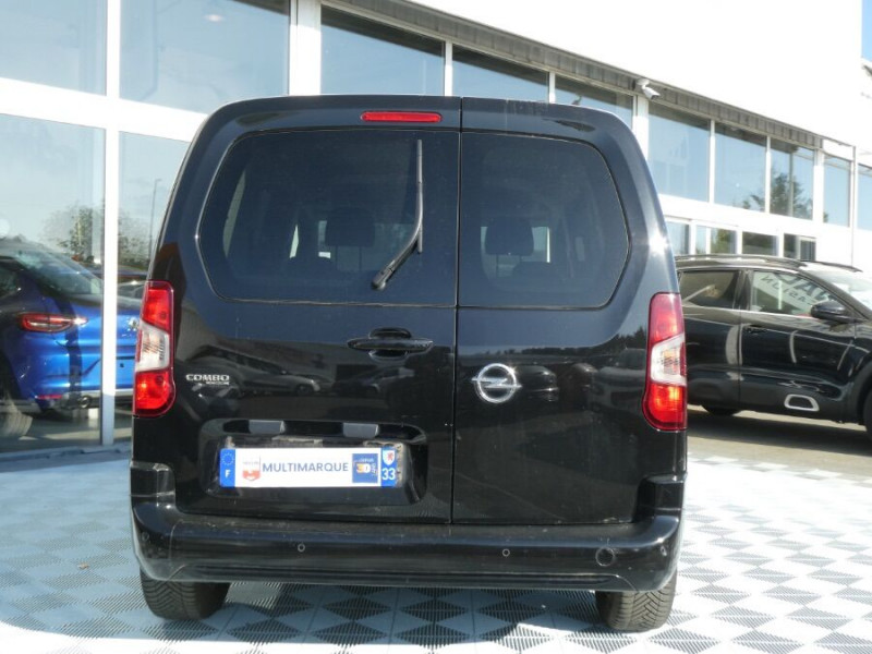 Photo 10 de l'offre de OPEL COMBO LIFE 1.5 DIESEL 130 BVM6 EDITION GPS Radar à 17450€ chez Mérignac auto