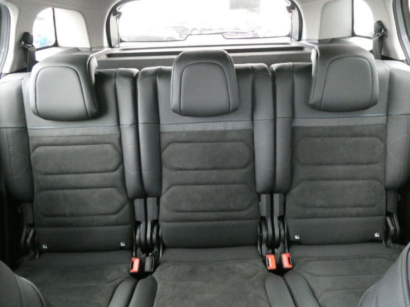 Photo 8 de l'offre de CITROEN C5 AIRCROSS NEW (2) 1.5 BlueHDi 130 EAT8 MAX à 29950€ chez Mérignac auto