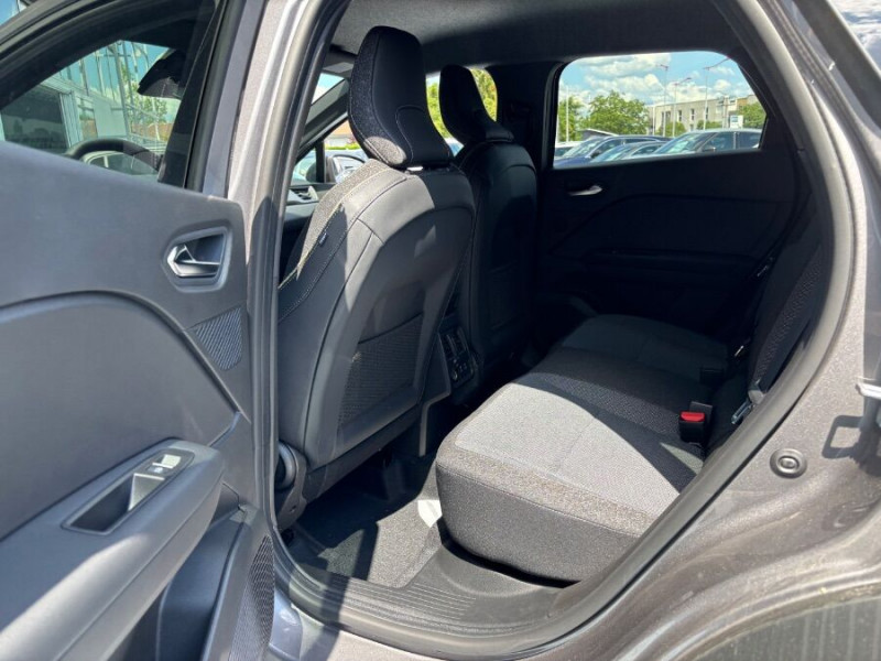 Photo 15 de l'offre de RENAULT SYMBIOZ II 1.6 E-TECH 145 EDC FULL HYBRID TECHNO GPS 10.4" Camera Radars à 29450€ chez Mérignac auto