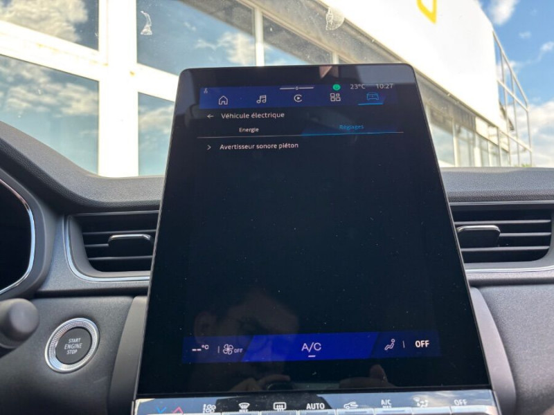 Photo 23 de l'offre de RENAULT SYMBIOZ II 1.6 E-TECH 145 EDC FULL HYBRID TECHNO GPS 10.4" Camera Radars à 29450€ chez Mérignac auto