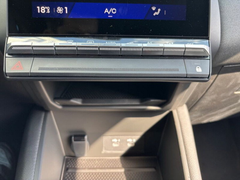 Photo 31 de l'offre de RENAULT SYMBIOZ II 1.6 E-TECH 145 EDC FULL HYBRID TECHNO GPS 10.4" Camera Radars à 29450€ chez Mérignac auto