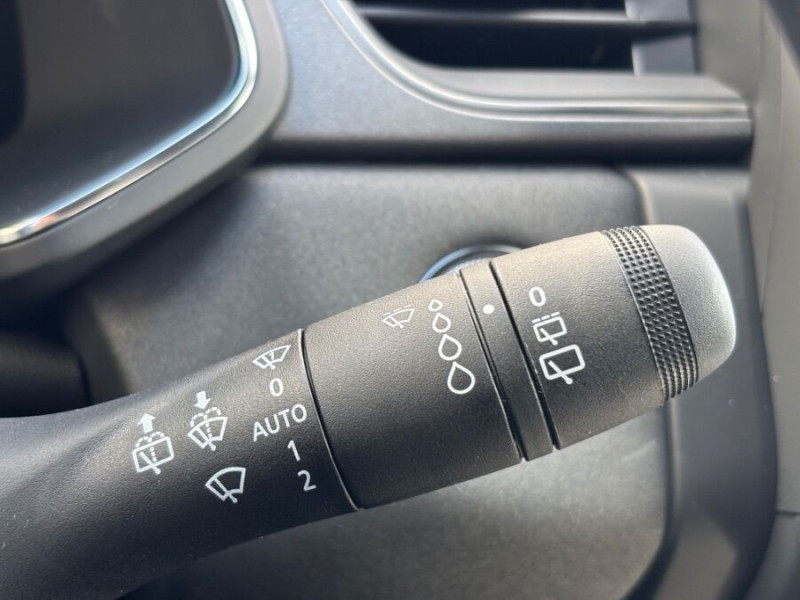 Photo 36 de l'offre de RENAULT SYMBIOZ II 1.6 E-TECH 145 EDC FULL HYBRID TECHNO GPS 10.4" Camera Radars à 29450€ chez Mérignac auto