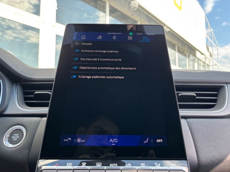 Photo 27 de l'offre de RENAULT SYMBIOZ II 1.6 E-TECH 145 EDC FULL HYBRID TECHNO GPS 10.4" Camera Radars à 29450€ chez Mérignac auto
