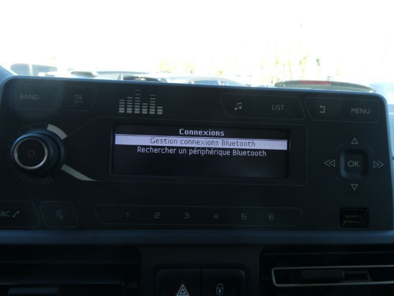 Photo 17 de l'offre de PEUGEOT RIFTER XL LONG 1.5 BlueHDi 100 ACTIVE 5PL N1 Radars à 19950€ chez Mérignac auto