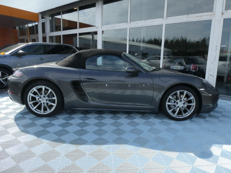 Photo 31 de l'offre de PORSCHE 718 BOXSTER 2.0 TURBO 300cv PDK GPS BOSE JA19 à 52900€ chez Mérignac auto
