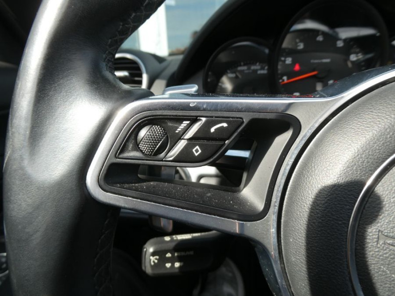 Photo 16 de l'offre de PORSCHE 718 BOXSTER 2.0 TURBO 300cv PDK GPS BOSE JA19 à 52900€ chez Mérignac auto