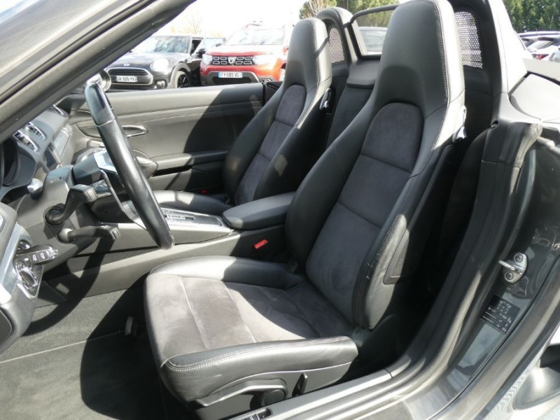 Photo 5 de l'offre de PORSCHE 718 BOXSTER 2.0 TURBO 300cv PDK GPS BOSE JA19 à 52900€ chez Mérignac auto