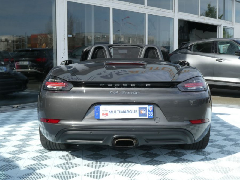 Photo 7 de l'offre de PORSCHE 718 BOXSTER 2.0 TURBO 300cv PDK GPS BOSE JA19 à 52900€ chez Mérignac auto