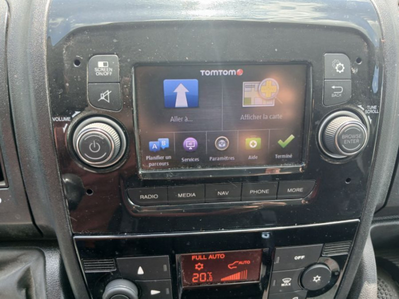 Photo 6 de l'offre de PEUGEOT BOXER 335 L2H2 2.2 BlueHDiI 140 BVM6 PREMIUM Camera 1ère Main 17950.H.T. à 17950€ chez Mérignac auto