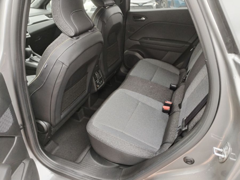 Photo 10 de l'offre de RENAULT CAPTUR II 1.3 MILD HYBRID 160 EDC TECHNO GPS 10.4" Camera Radars à 26470€ chez Mérignac auto