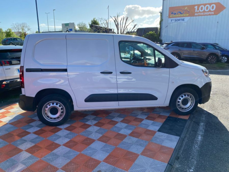 Photo 3 de l'offre de FIAT DOBLO CARGO 1.5 BlueHDi 130 BVM6 CONNECT GPS Camera 1ère Main 17980.H.T. à 17980€ chez Mérignac auto