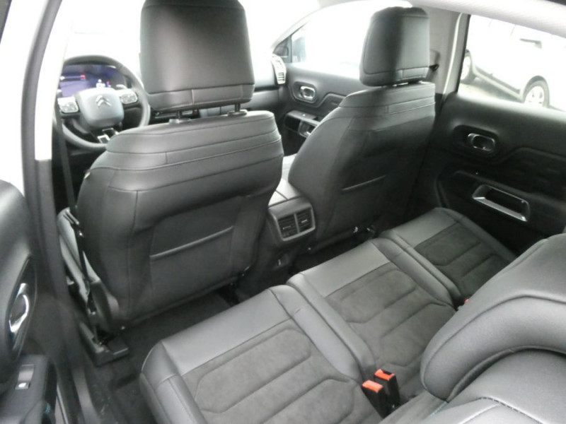 Photo 11 de l'offre de CITROEN C5 AIRCROSS NEW (2) 1.5 BlueHDi 130 EAT8 MAX à 29950€ chez Mérignac auto