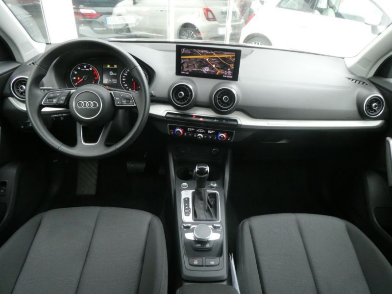 Photo 15 de l'offre de AUDI Q2 New 35 TFSI 150 S Tronic S LINE Ext. GPS Camera Hayon EL. à 30950€ chez Mérignac auto