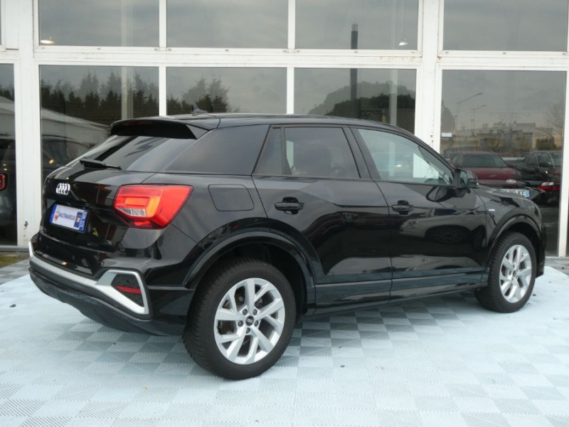 Photo 3 de l'offre de AUDI Q2 New 35 TFSI 150 S Tronic S LINE Ext. GPS Camera Hayon EL. à 30950€ chez Mérignac auto