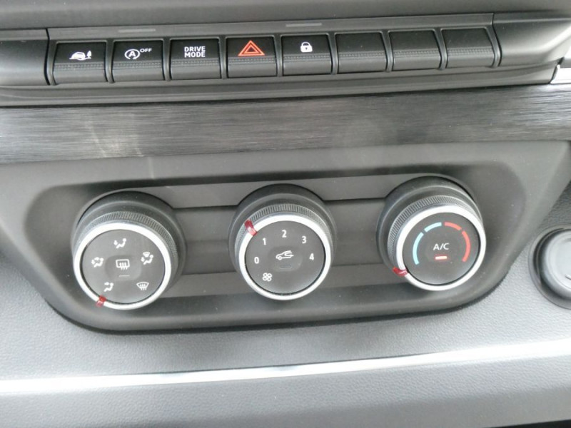 Photo 25 de l'offre de RENAULT TRAFIC VAN ANTILOPE VAN Aménagé FLEX PLUS 2.0 DCi 130 BVM6 L1 JA17 PK Confort 4PL Attel+Pte Vélo à 54500€ chez Mérignac auto