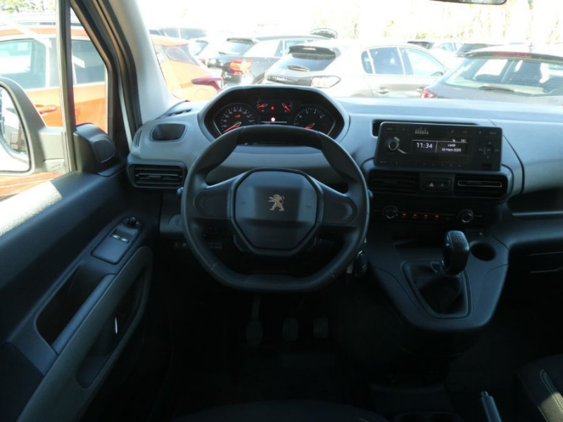 Photo 3 de l'offre de PEUGEOT RIFTER XL LONG 1.5 BlueHDi 100 ACTIVE 5PL N1 Radars à 19950€ chez Mérignac auto