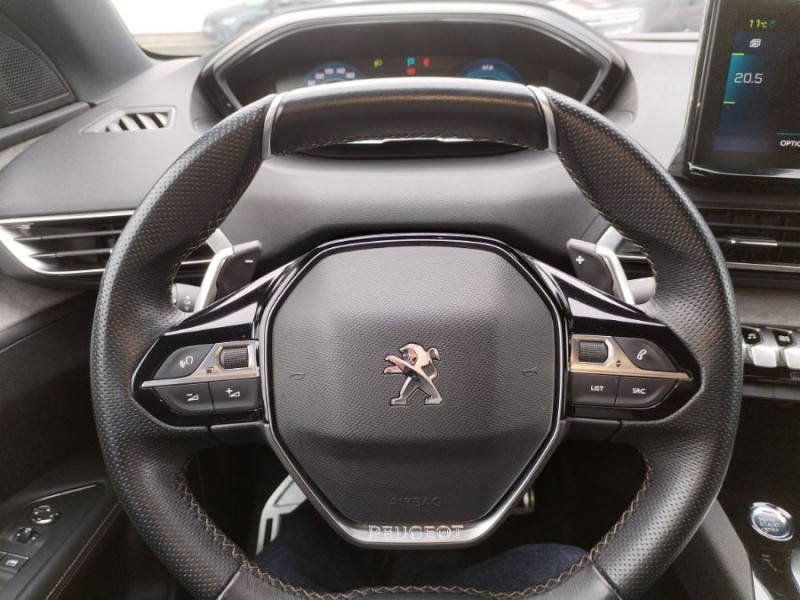 Photo 13 de l'offre de PEUGEOT 3008 II (2) New 1.6 HYBRID4 300 e-EAT8 GT Night Vision à 27450€ chez Mérignac auto