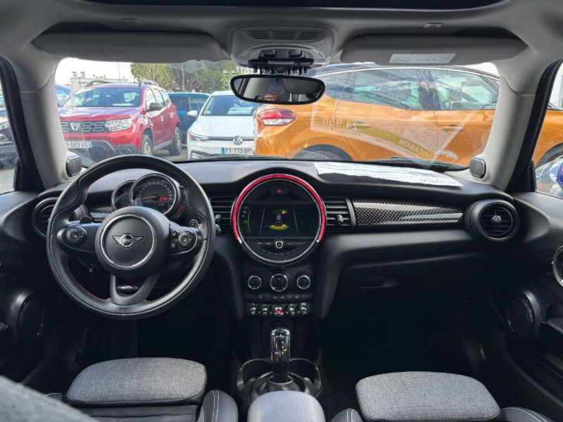Photo 13 de l'offre de MINI MINI III 2.0 COOPER S 192 BVA7 TOE HIFI JA17 à 23950€ chez Mérignac auto