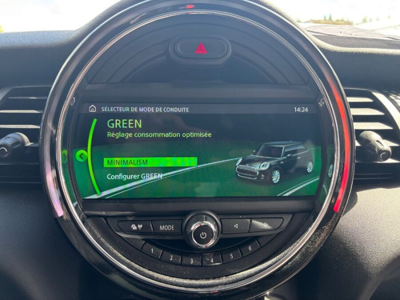 Photo 24 de l'offre de MINI MINI III 2.0 COOPER S 192 BVA7 TOE HIFI JA17 à 23950€ chez Mérignac auto