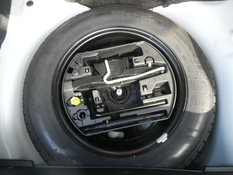 Photo 32 de l'offre de PEUGEOT 208 1.2 PureTech 82 ACTIVE BUSINESS GPS Radar à 10450€ chez Mérignac auto