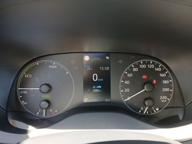 Photo 28 de l'offre de TOYOTA YARIS IV HYBRIDE 116H BVA DYNAMIC PACK CONFORT BUSINESS Jantes Alu Camera Radars à 23790€ chez Mérignac auto