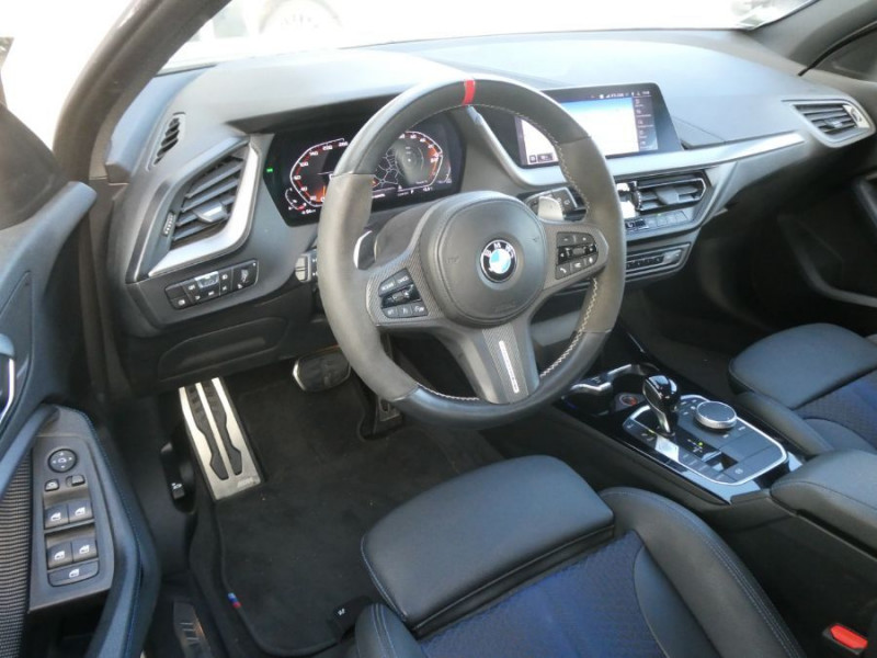 Photo 15 de l'offre de BMW SERIE 1 M135i 306cv XDRIVE M SPORT Pack Ext. M Française à 39500€ chez Mérignac auto