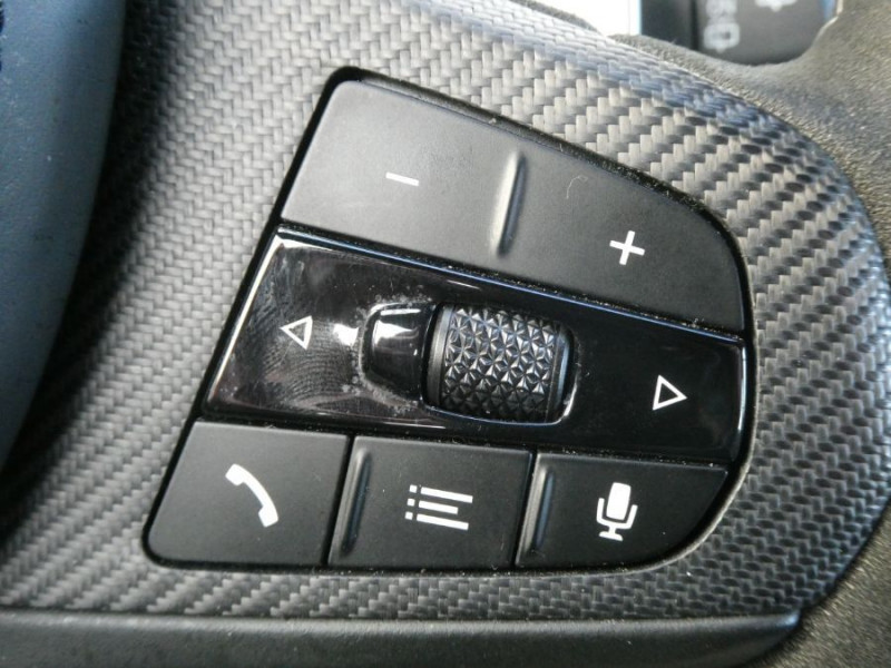 Photo 28 de l'offre de BMW SERIE 1 M135i 306cv XDRIVE M SPORT Pack Ext. M Française à 39500€ chez Mérignac auto