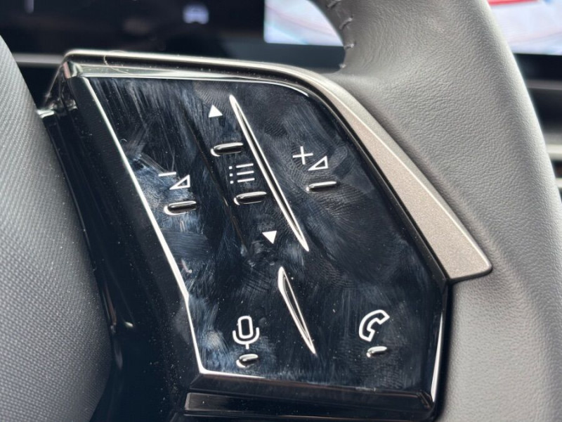 Photo 33 de l'offre de PEUGEOT 3008 HYBRID 145 e-DCS6 GT Hayon Elect. LED Pixel SC à 34890€ chez Mérignac auto