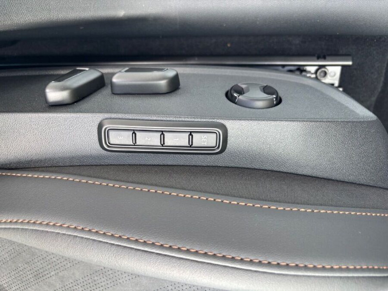 Photo 38 de l'offre de CUPRA FORMENTOR 2.0 TDI 150 DSG DYNAMIC DESIGN Baquets SEM TOE JA18 Gtie 2030 à 41250€ chez Mérignac auto