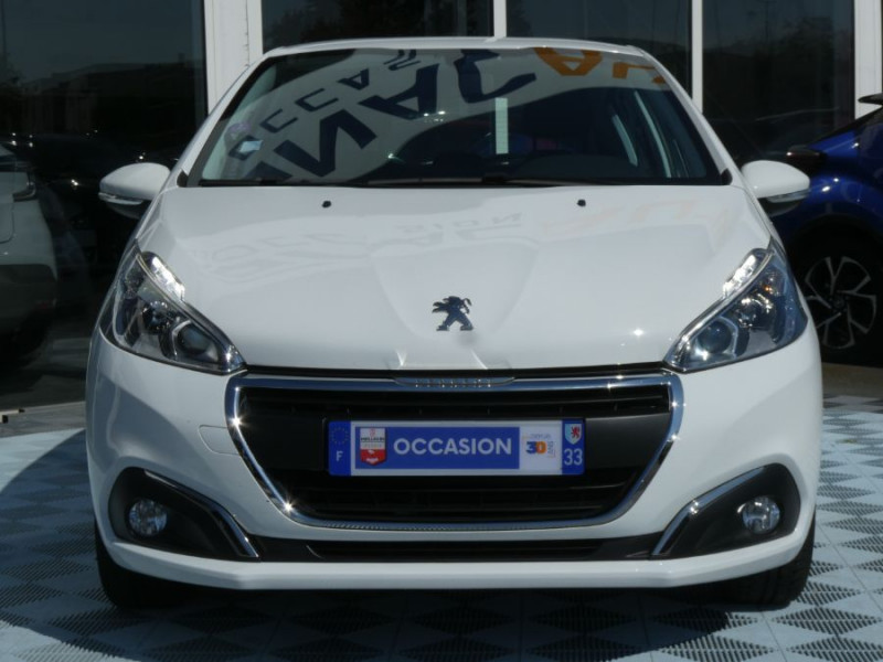 Photo 8 de l'offre de PEUGEOT 208 1.2 PureTech 82 ACTIVE BUSINESS GPS Radar à 10200€ chez Mérignac auto
