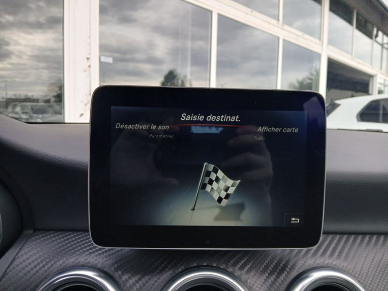 Photo 21 de l'offre de MERCEDES-BENZ CLASSE A 200D 136 BVA BUSINESS EXECUTIVE AMG LINE à 20450€ chez Mérignac auto