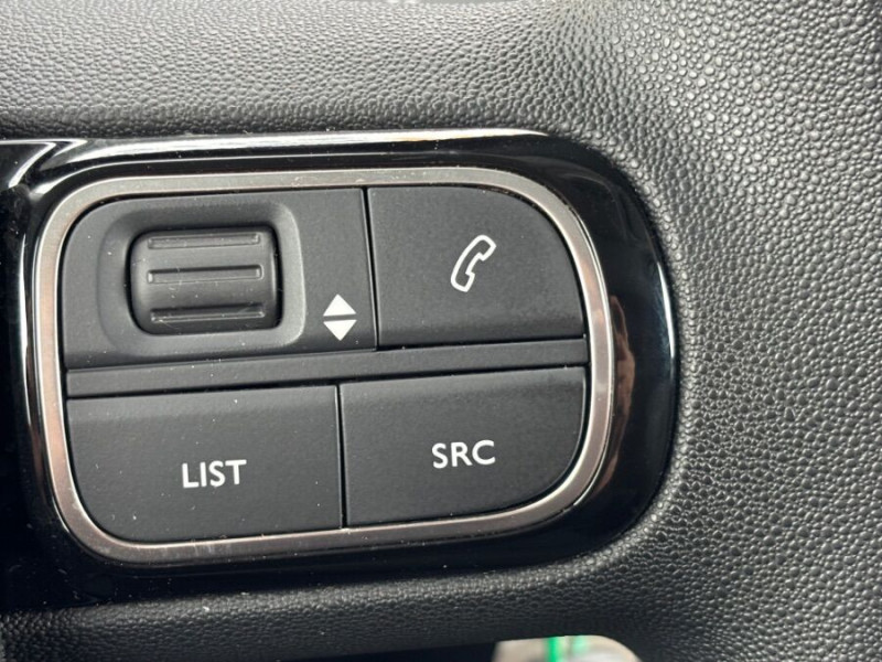 Photo 13 de l'offre de CITROEN BERLINGO 1.5 BlueHDi 100 CLUB Camera Pack Chantier Safety+ Grip Cont. 11970.H.T. à 11970€ chez Mérignac auto