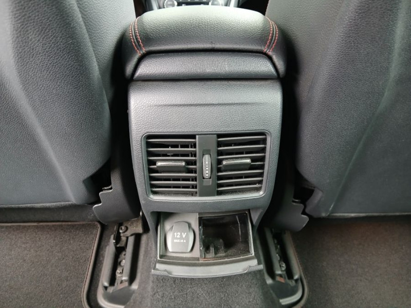 Photo 38 de l'offre de MERCEDES-BENZ CLASSE A 200D 136 BVA BUSINESS EXECUTIVE AMG LINE à 20450€ chez Mérignac auto