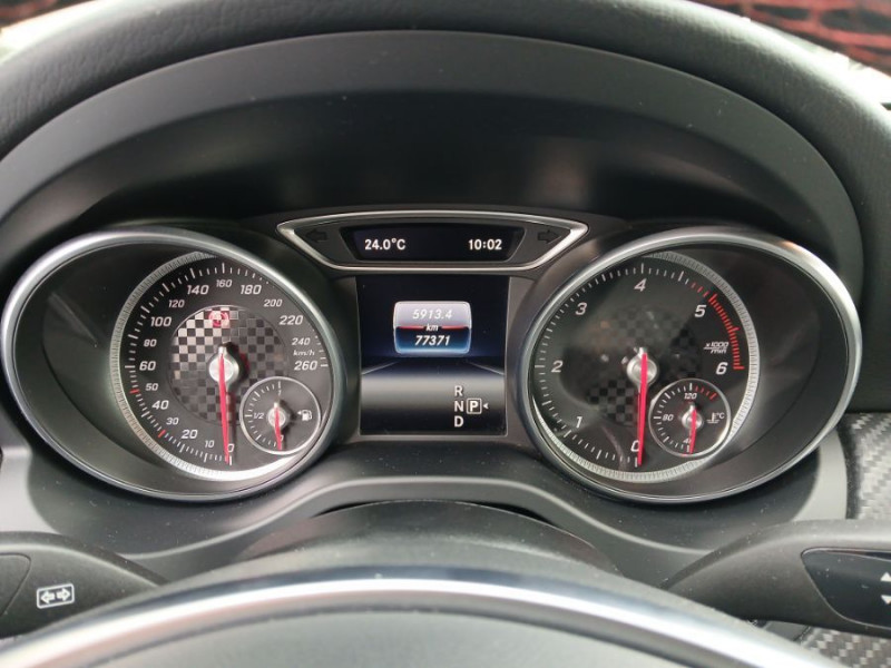 Photo 13 de l'offre de MERCEDES-BENZ CLASSE A 200D 136 BVA BUSINESS EXECUTIVE AMG LINE à 20450€ chez Mérignac auto