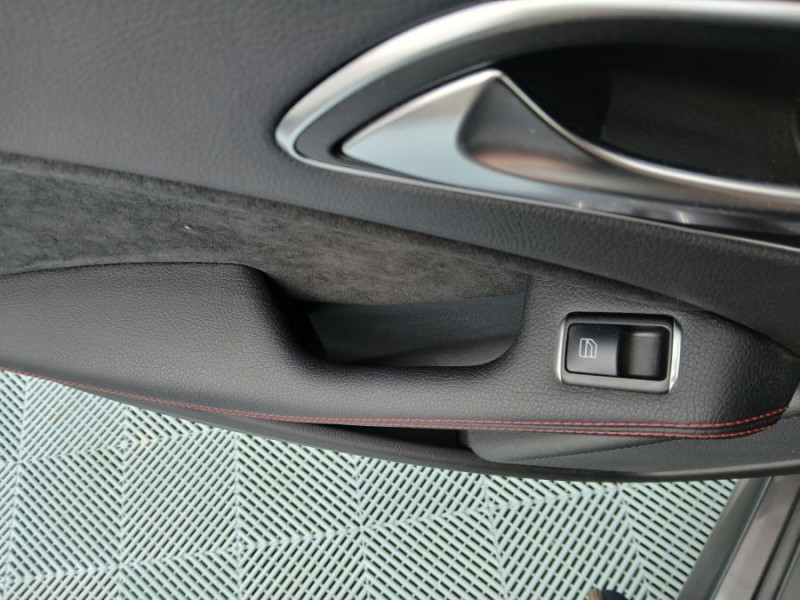 Photo 37 de l'offre de MERCEDES-BENZ CLASSE A 200D 136 BVA BUSINESS EXECUTIVE AMG LINE à 20450€ chez Mérignac auto
