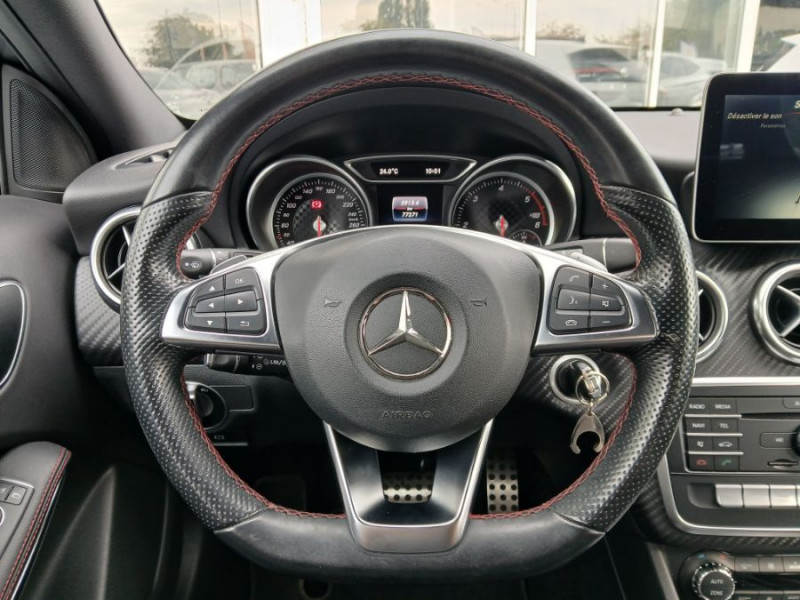 Photo 12 de l'offre de MERCEDES-BENZ CLASSE A 200D 136 BVA BUSINESS EXECUTIVE AMG LINE à 20450€ chez Mérignac auto